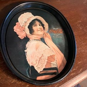 Coca-cola “Betty” serving tray